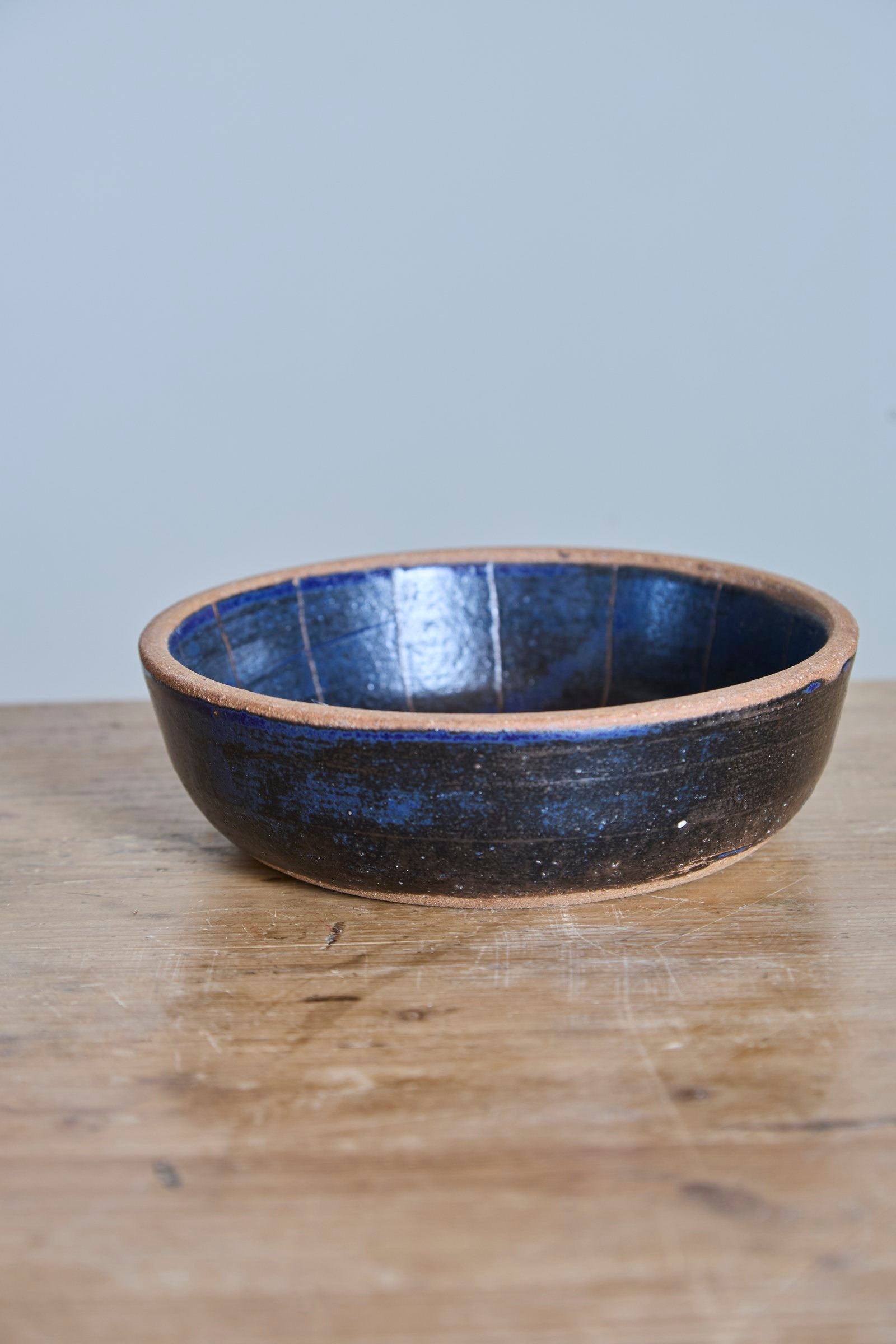 Scored Small lines Bowl, Indigo on Natural Clay