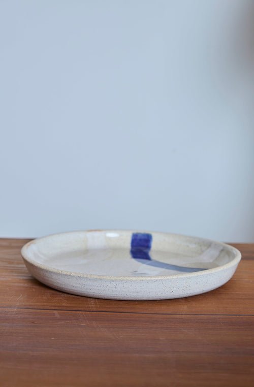 Curves Curves Plate, White & Indigo Curves on White Clay