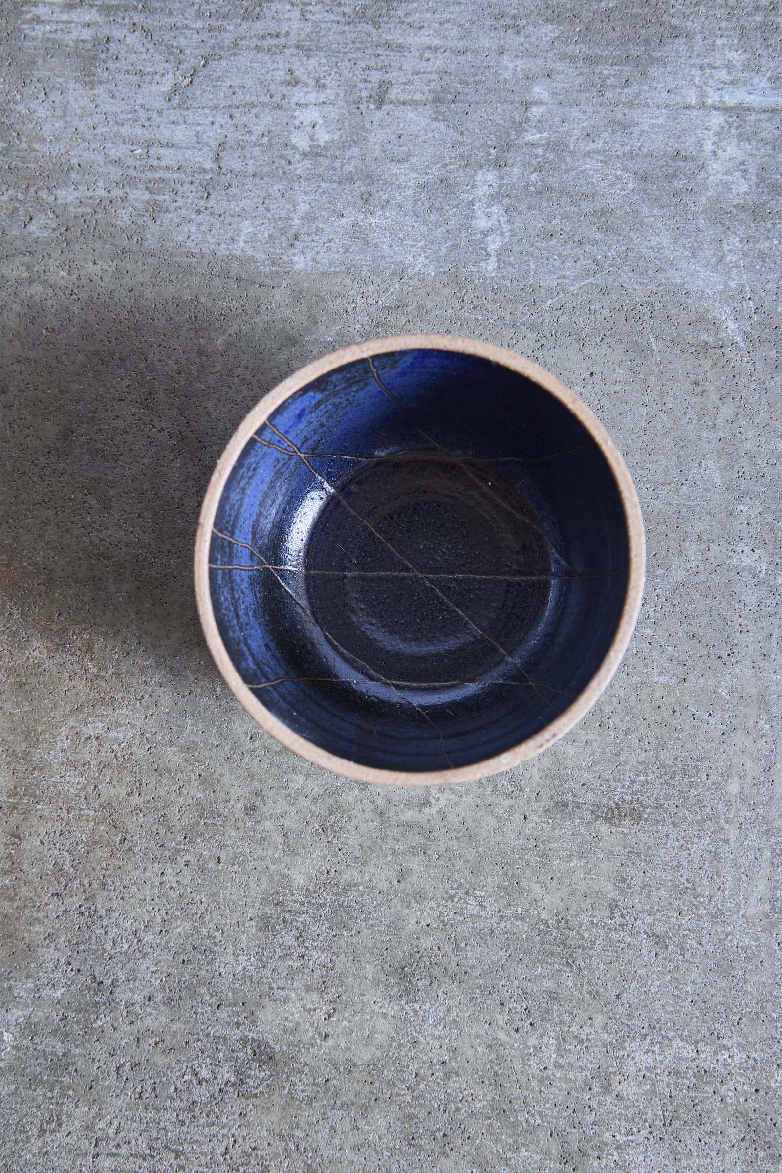 Scored Diamonds Bowl, Indigo on Natural Clay