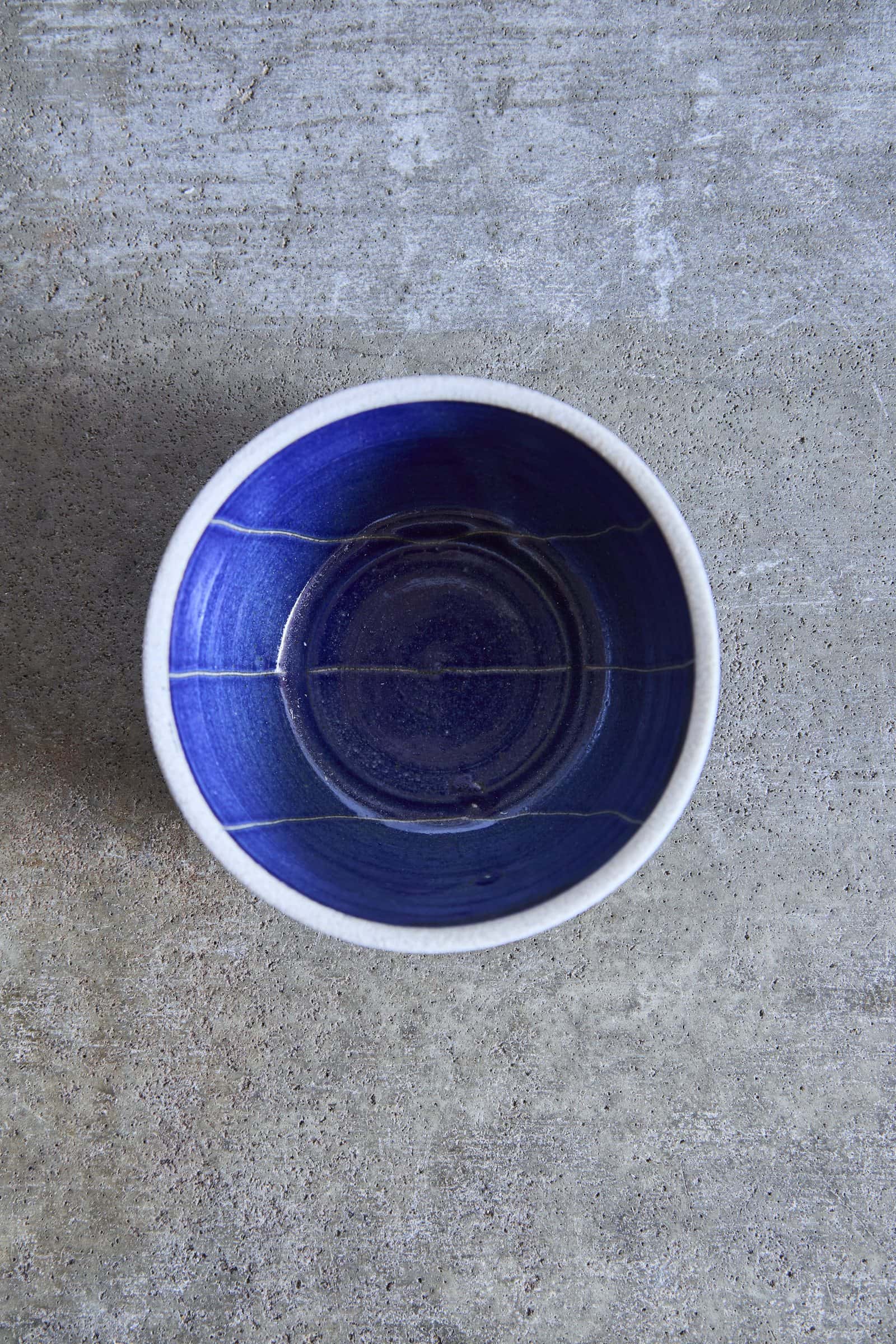 Scored Lines Bowl, Indigo on White Clay