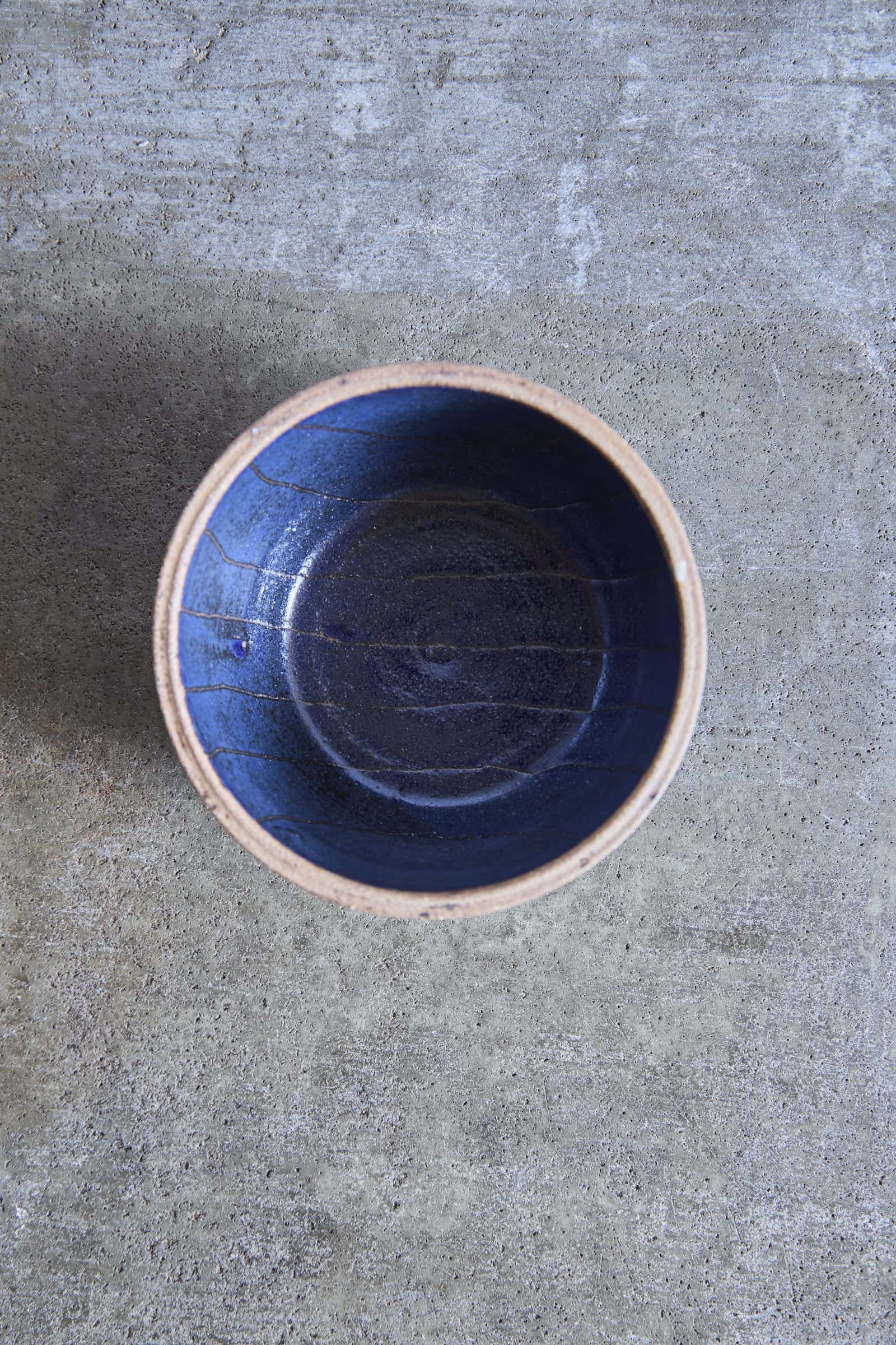 Scored Small lines Bowl, Indigo on Natural Clay