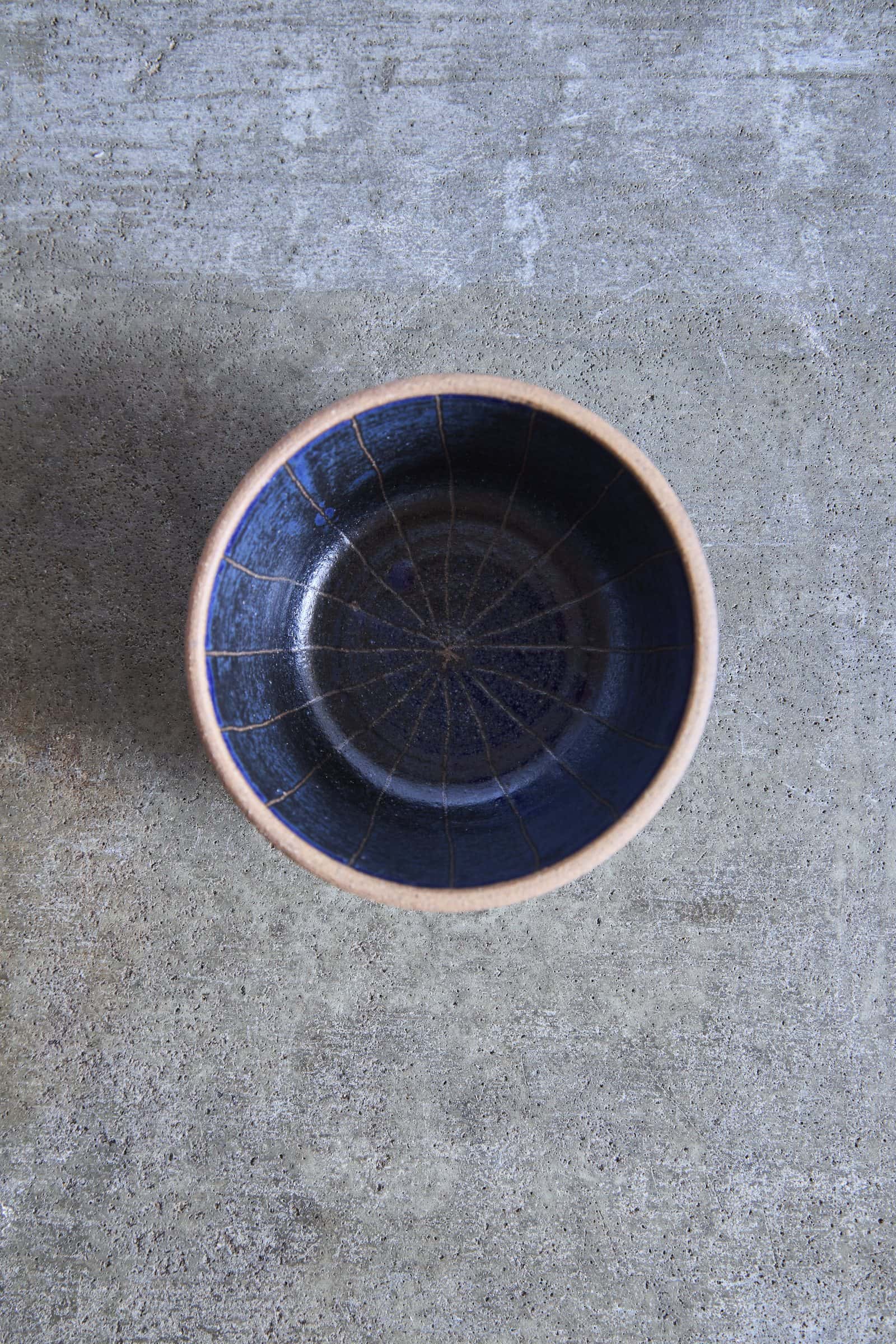 Scored Star Bowl, Indigo on Natural Clay