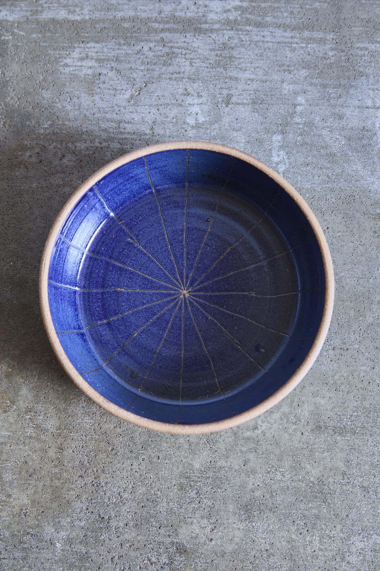 Scored Star Bowl, Indigo on Natural Clay