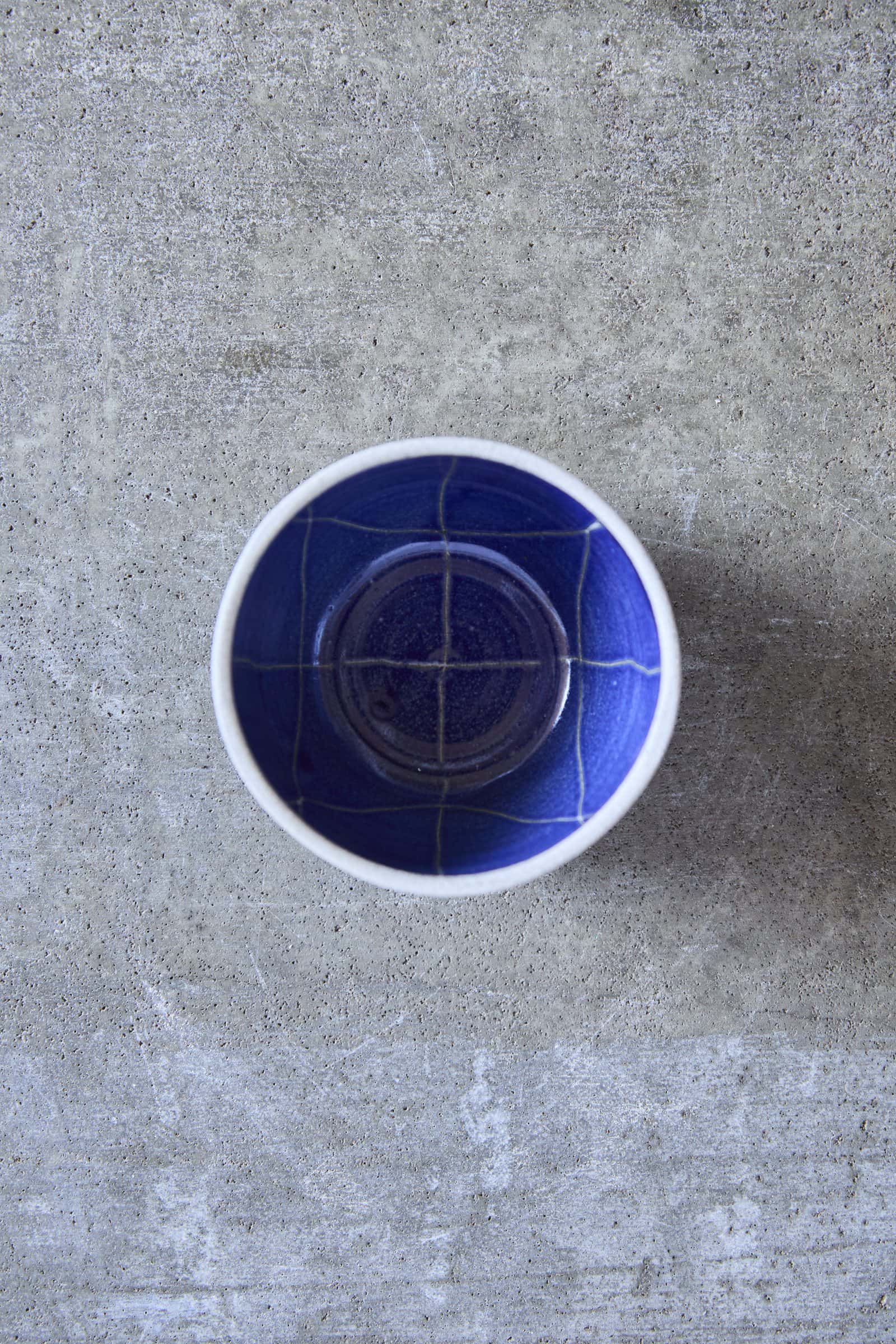 Scored Grid Bowl, Indigo on White Clay