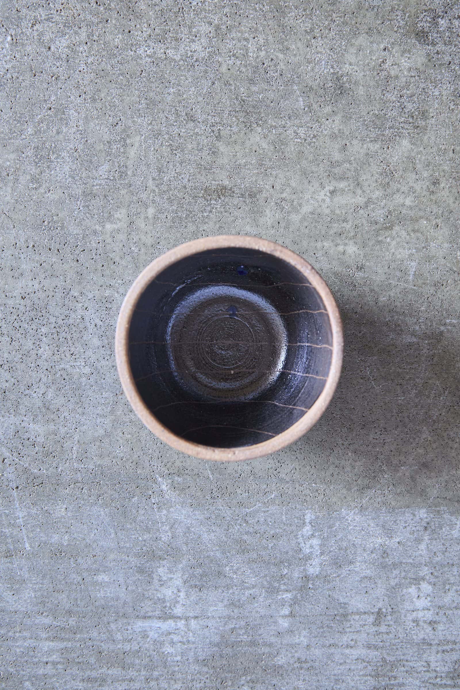 Scored Small lines Bowl, Indigo on Natural Clay