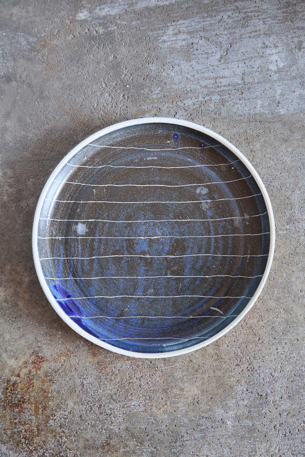 Scored Small lines Plate, Indigo on White Clay