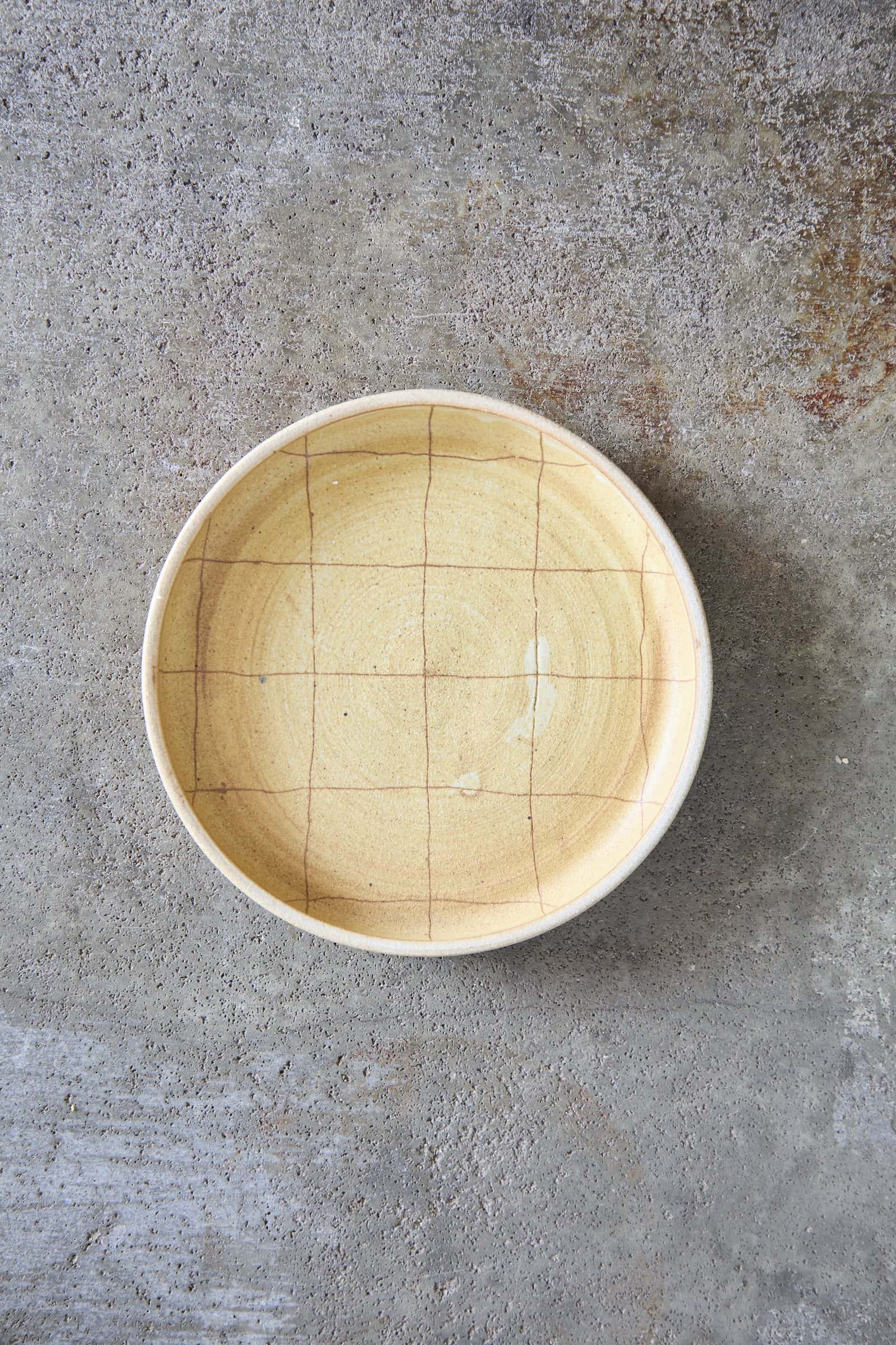 Scored Grid Plate, Yellow on White Clay