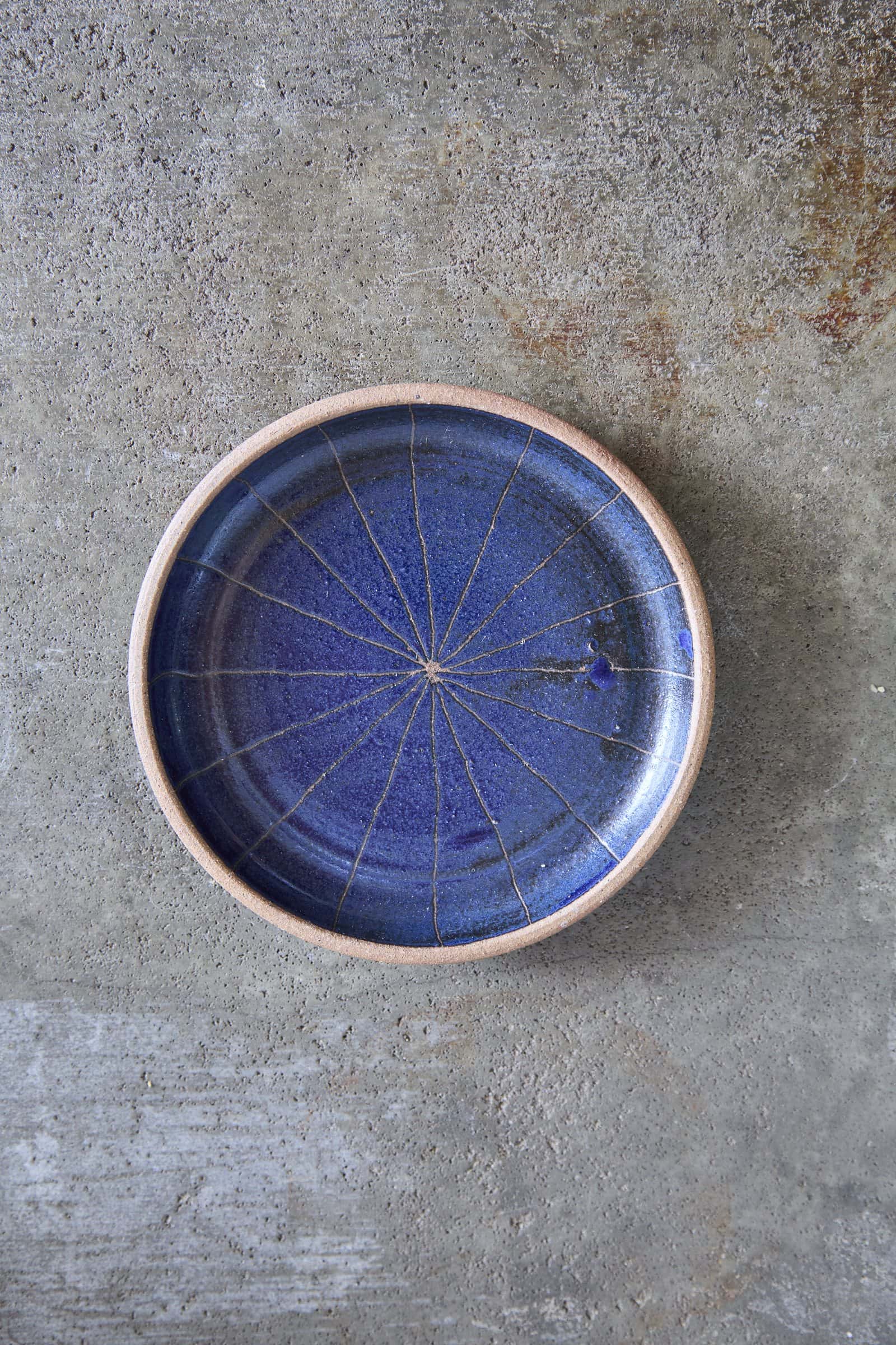 Scored Star Plate, Indigo on Natural Clay